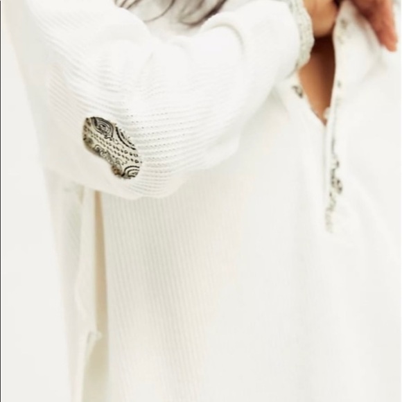 Free People Fall for You Henley -Ivory - Picture 4 of 8